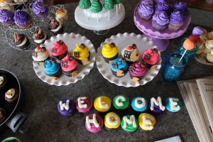 welcome home cupcakes