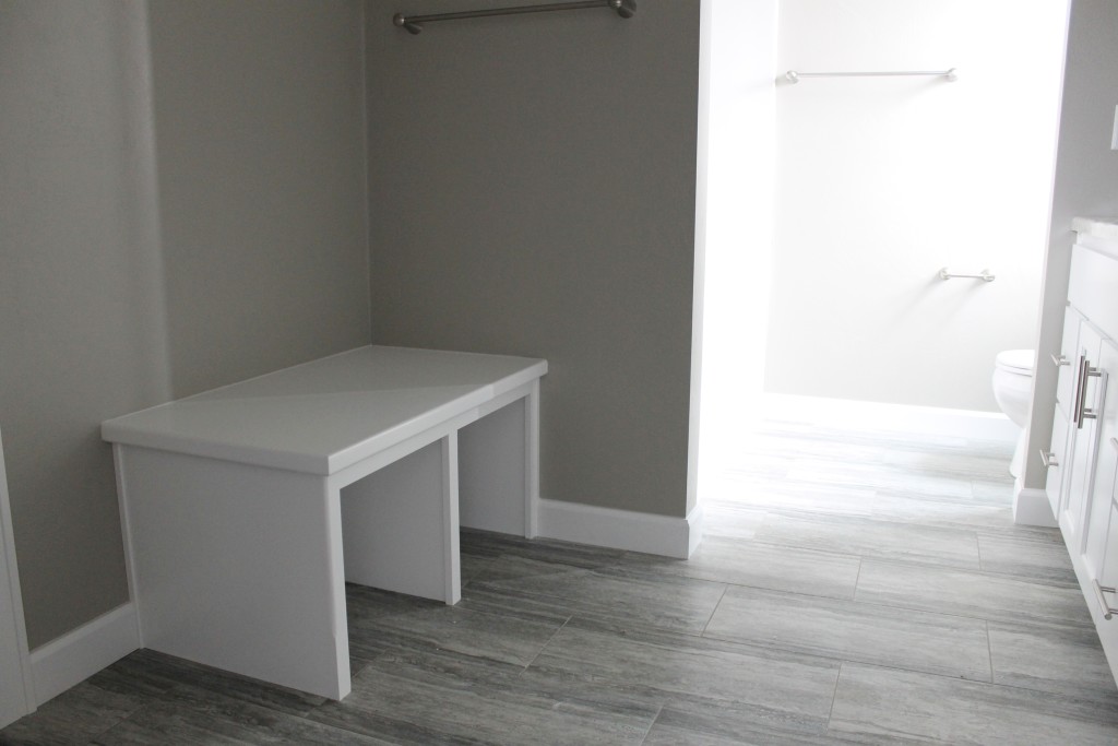 H master bath bench