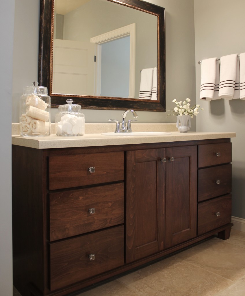 maple vanity with furniture feet