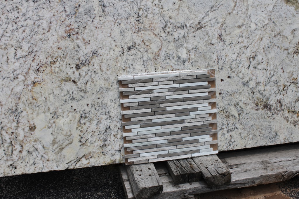 light granite with light backsplash close-up