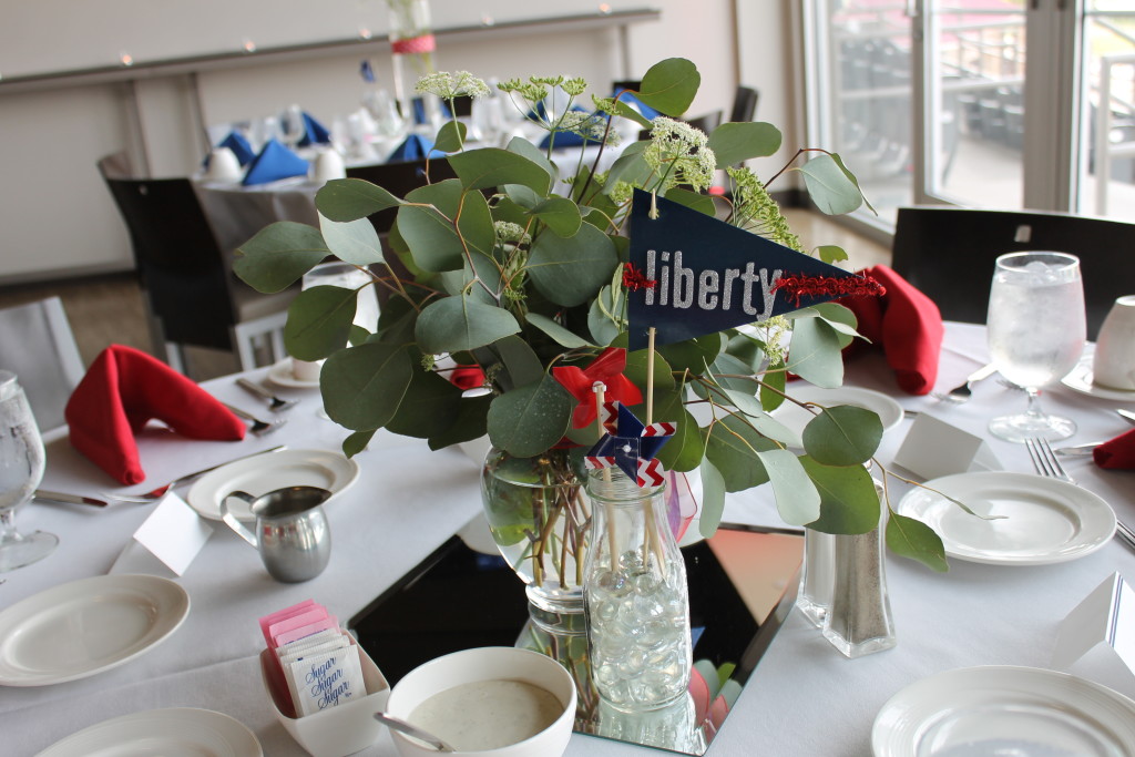 patriotic wedding table ideas