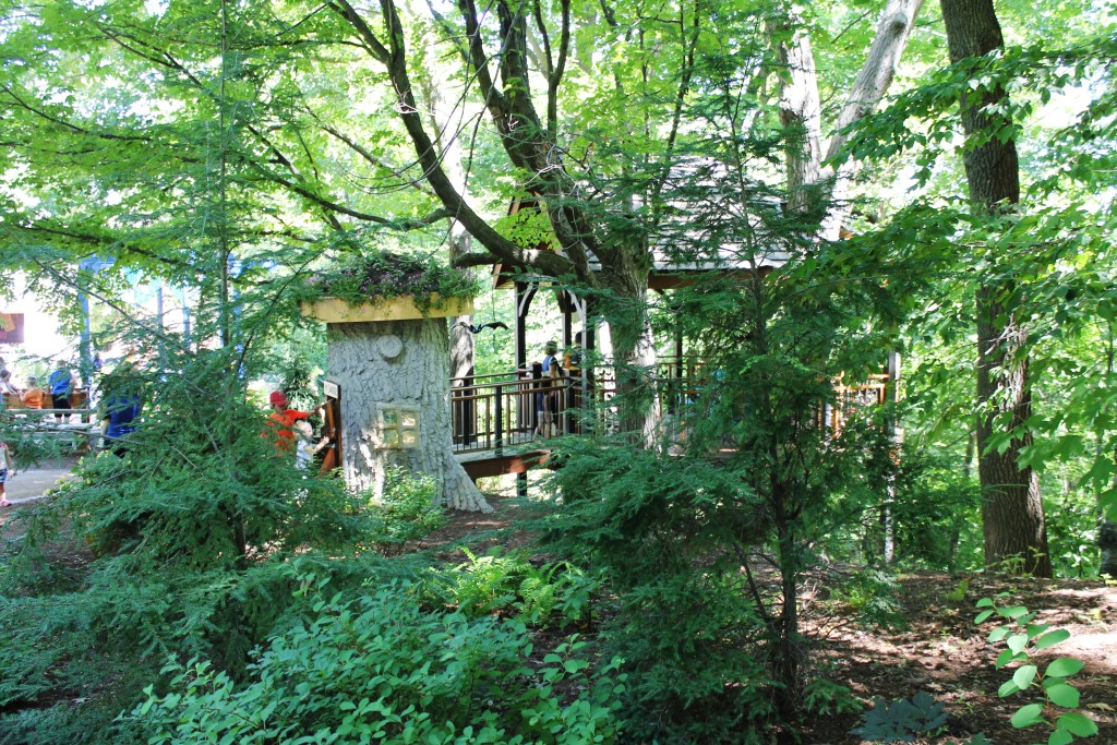 Storybook gardens winnie the pooh house