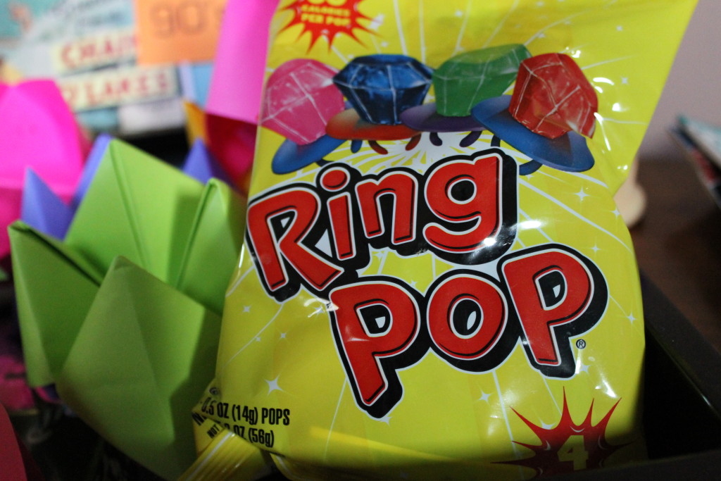 ring pops at 90's party