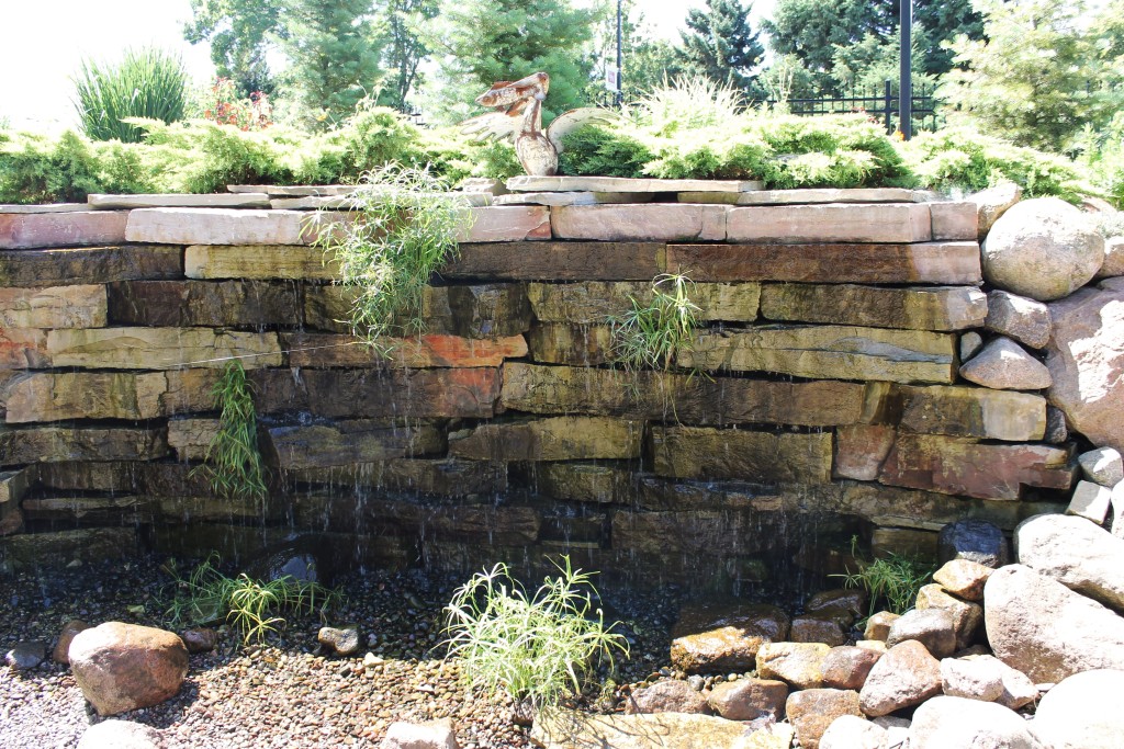 storybook gardnes pondless waterfall