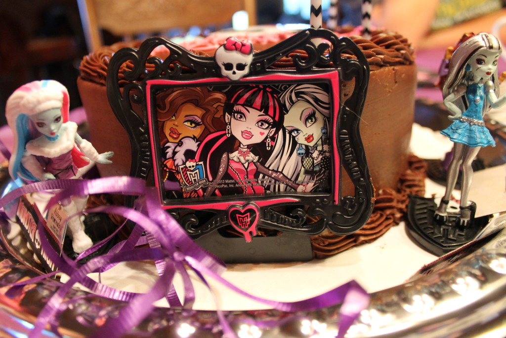 monster high cake 2015