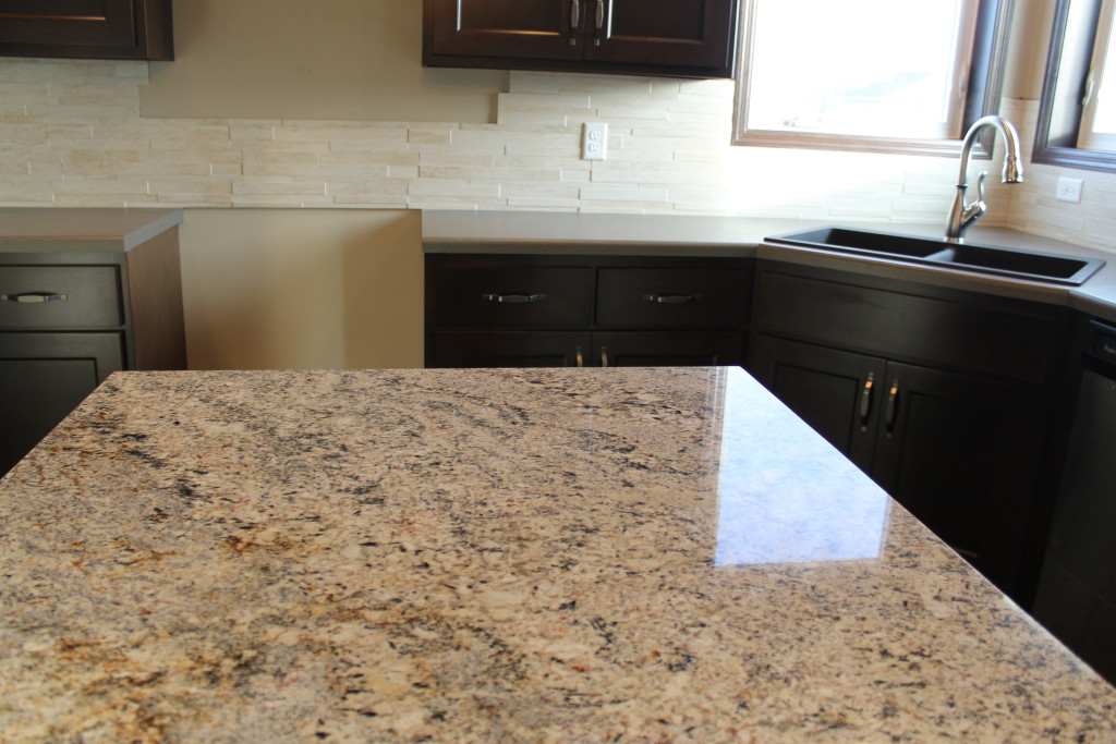 5335 weston kitchen granite island