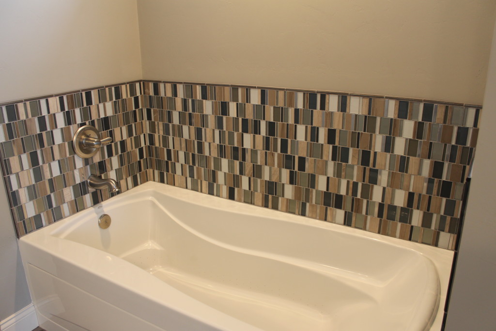 5341 tile surround on air jet tub