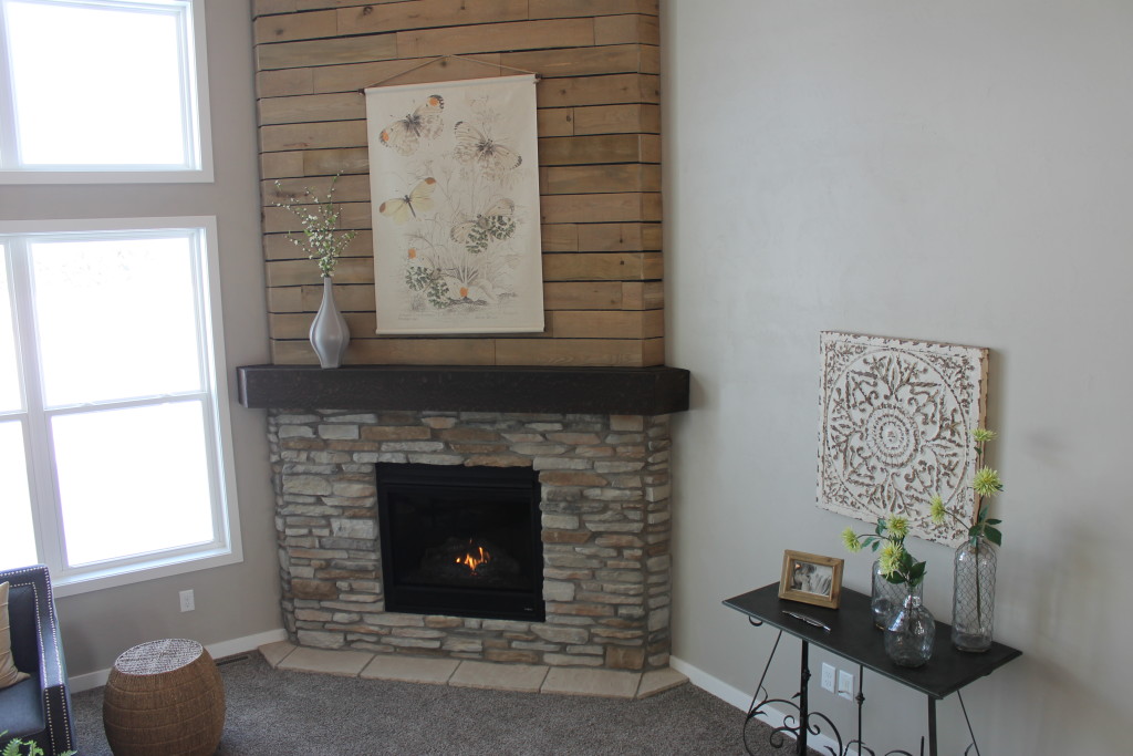 pallet wall fireplace