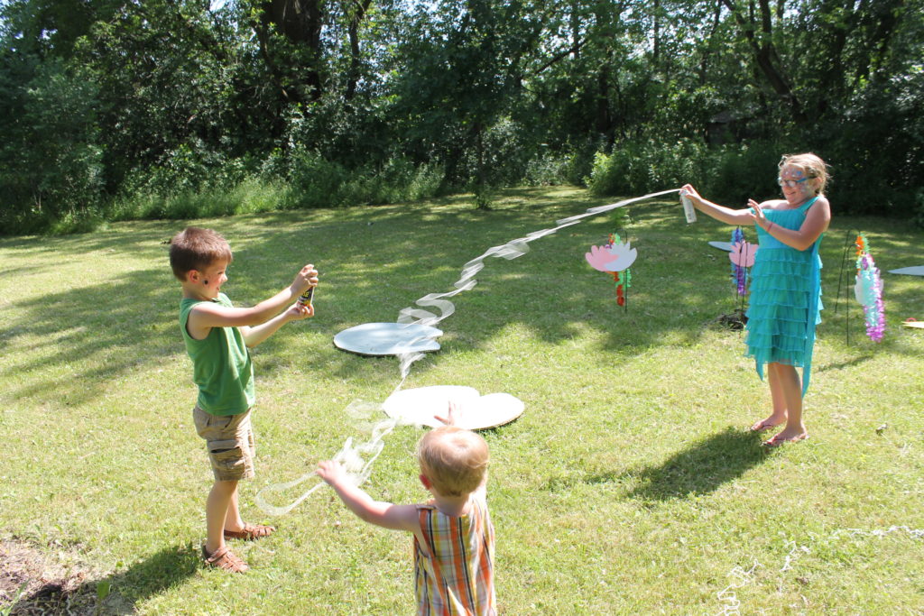 playing with silly string at FF 2016