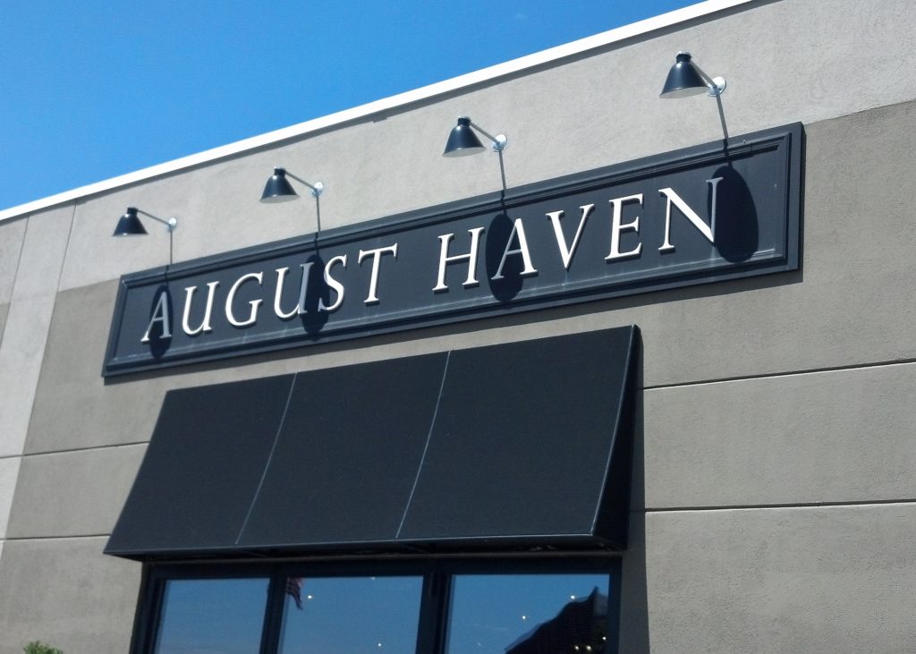 august haven in green bay exterior awning