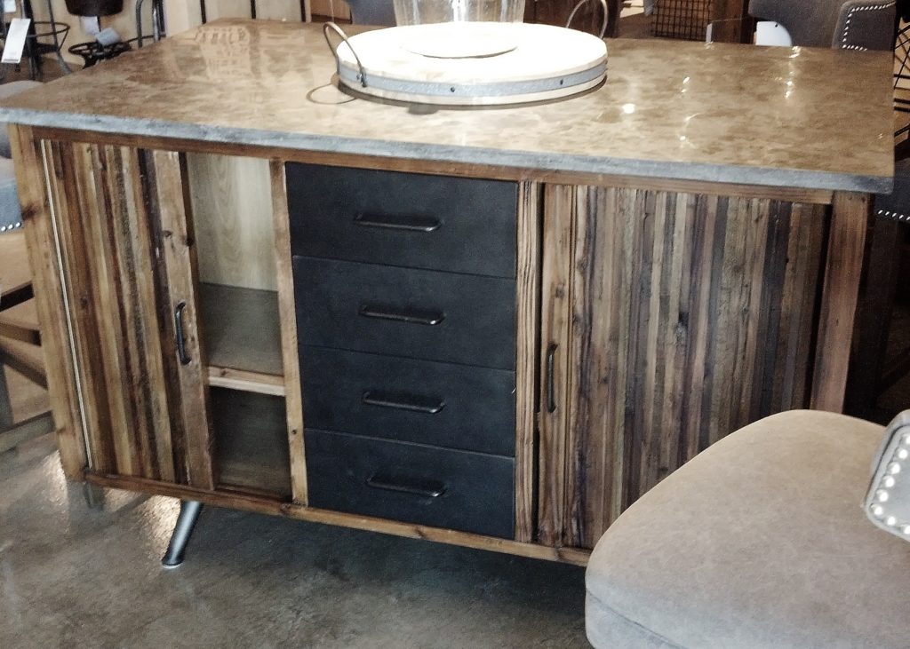 furniture piece island at august haven in green bay