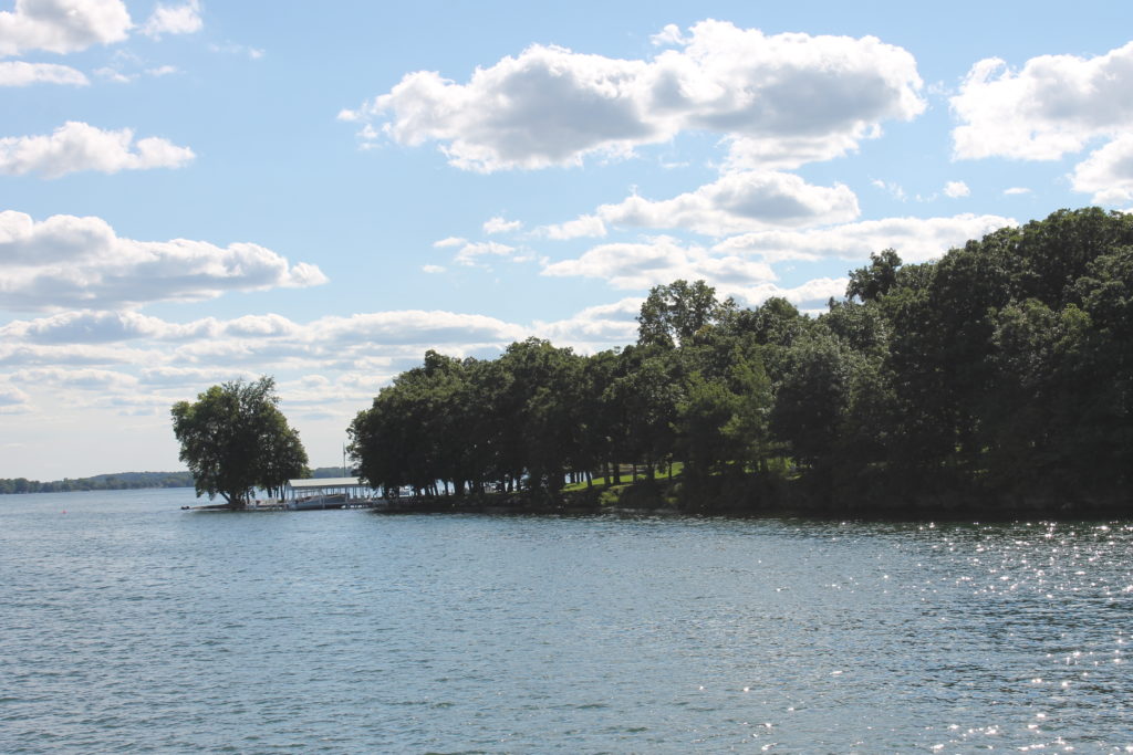 green-lake-wi-boat-tour-sugar-loaf-island-2016-2