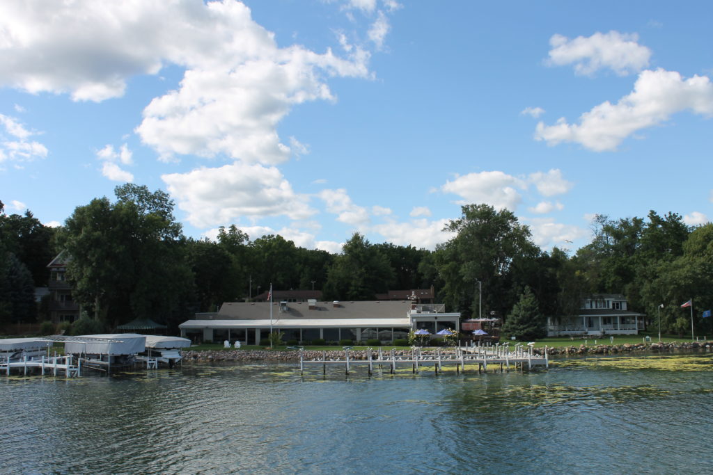 green-lake-wi-boat-trip-restaurant-2016