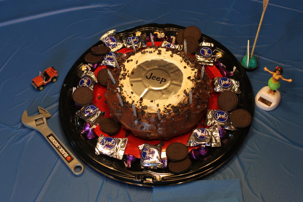 jeep-cake-final-display