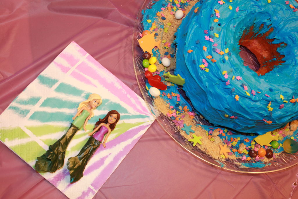 dolls-made-up-like-mermaids-for-birthday-party