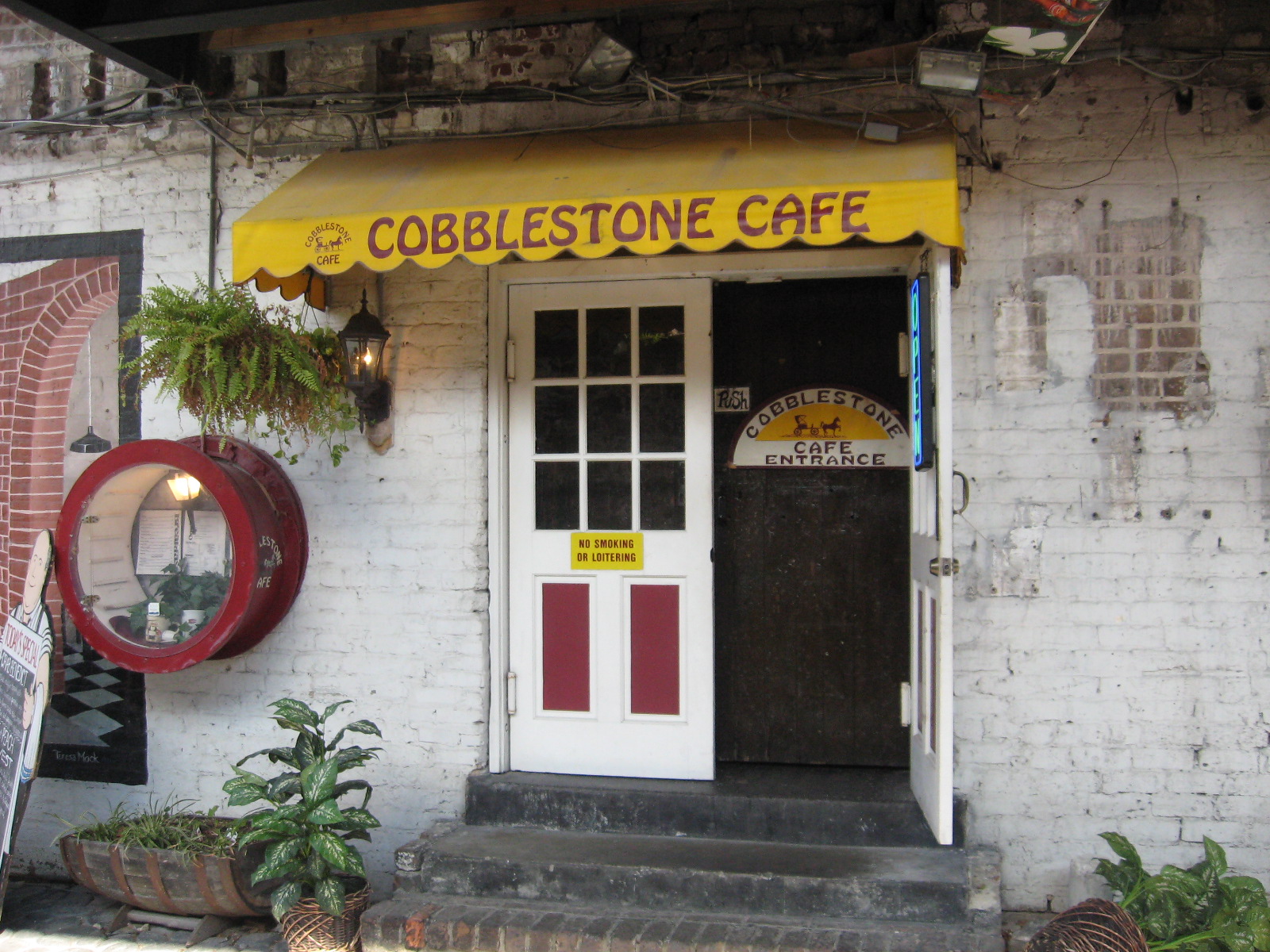 cobblestone cafe